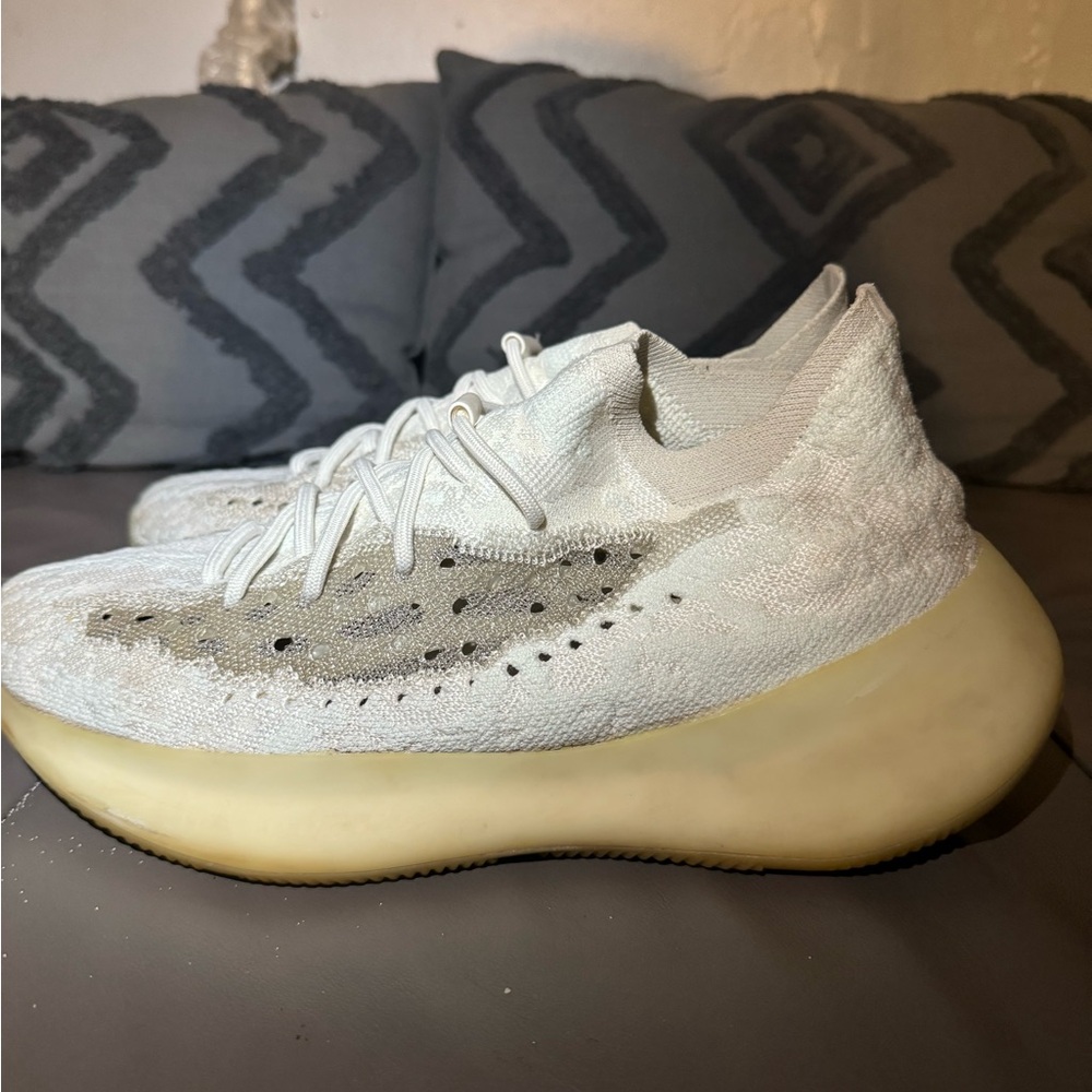 Yeezy size 12